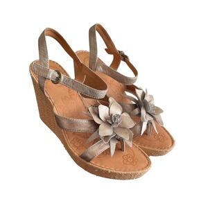 Born Floral Wedge‎ Sandals Womens 10 Champagne Gold Metallic Leather W22200